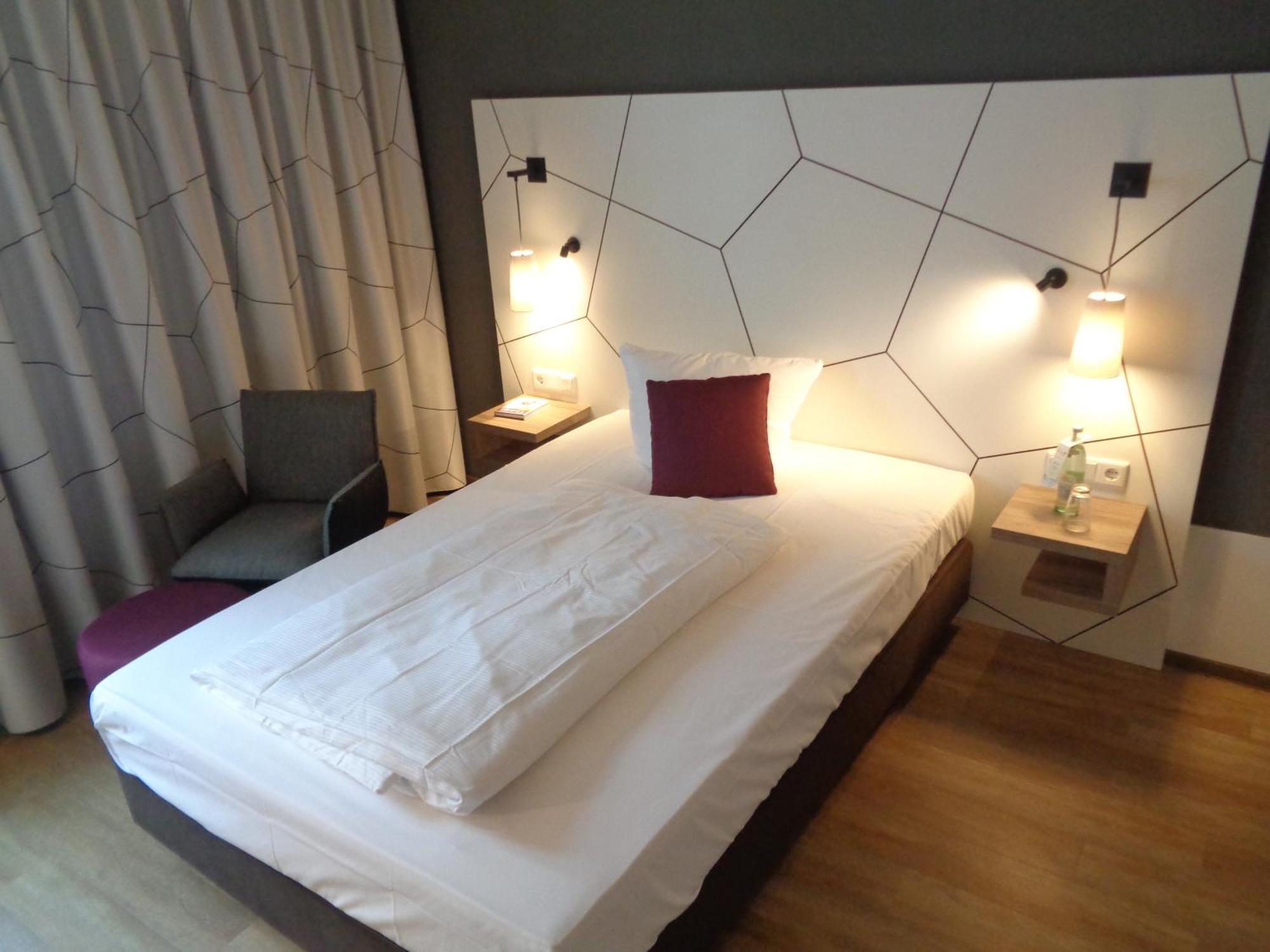 Np Hotel Ullrich Elfershausen Eksteriør billede